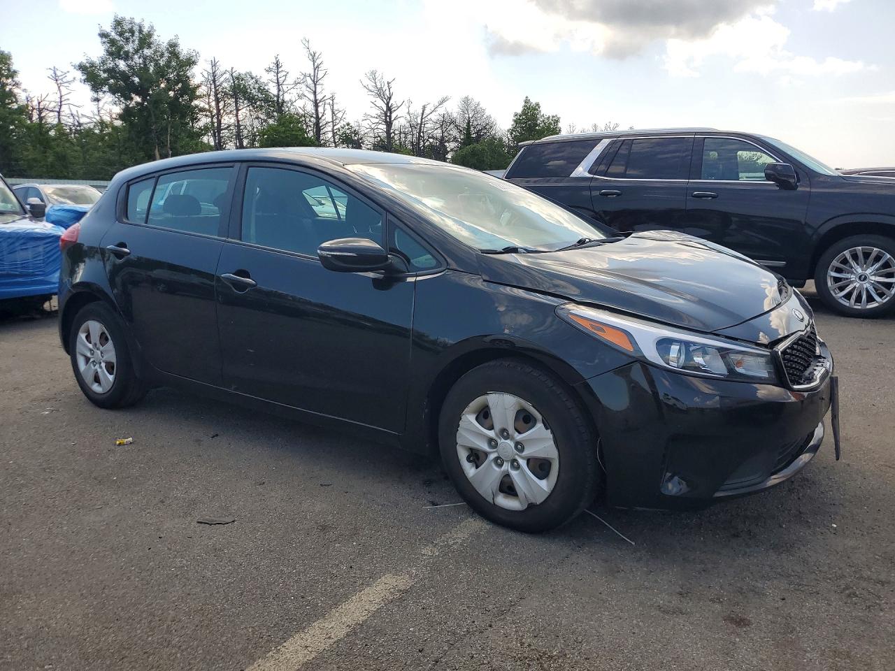 2017 KIA FORTE5 LX — снимка 4