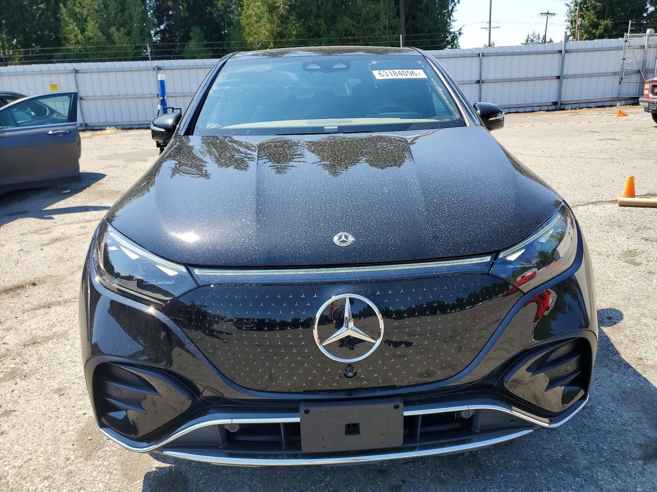 2023 MERCEDES-BENZ EQE SUV 350 4MATIC — снимка 5