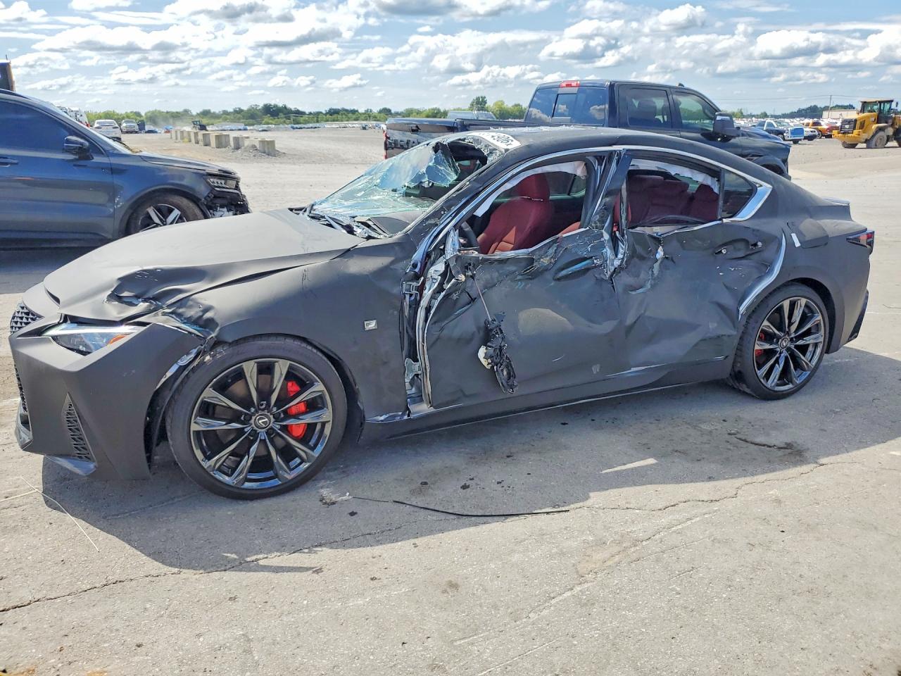 2024 LEXUS IS 300 F SPORT