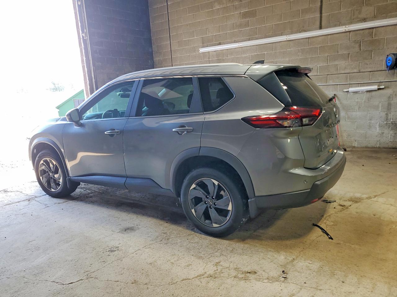 2024 NISSAN ROGUE SV — снимка 2