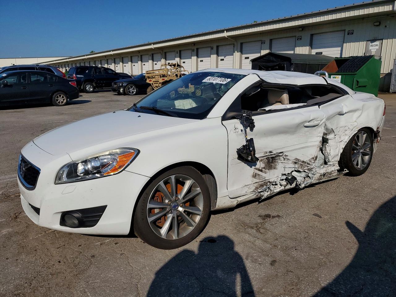 2013 VOLVO C70 T5