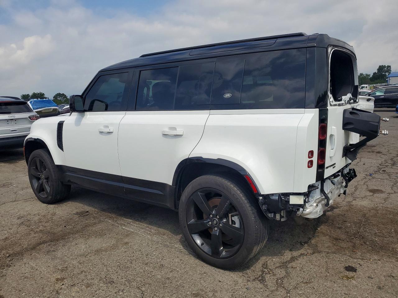 2023 LAND ROVER DEFENDER 110 X-DYNAMIC SE — снимка 2
