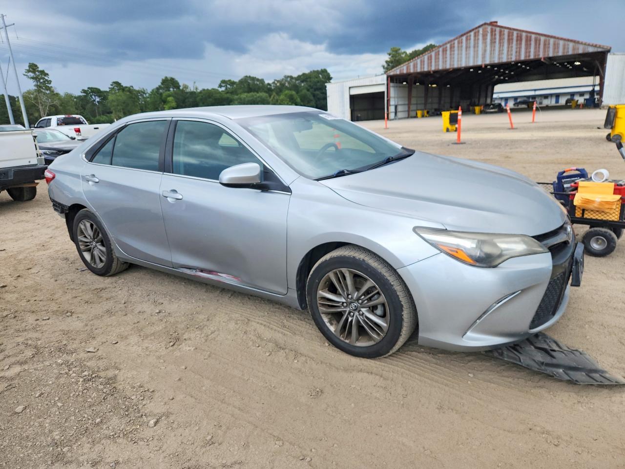2017 TOYOTA CAMRY SE — снимка 4