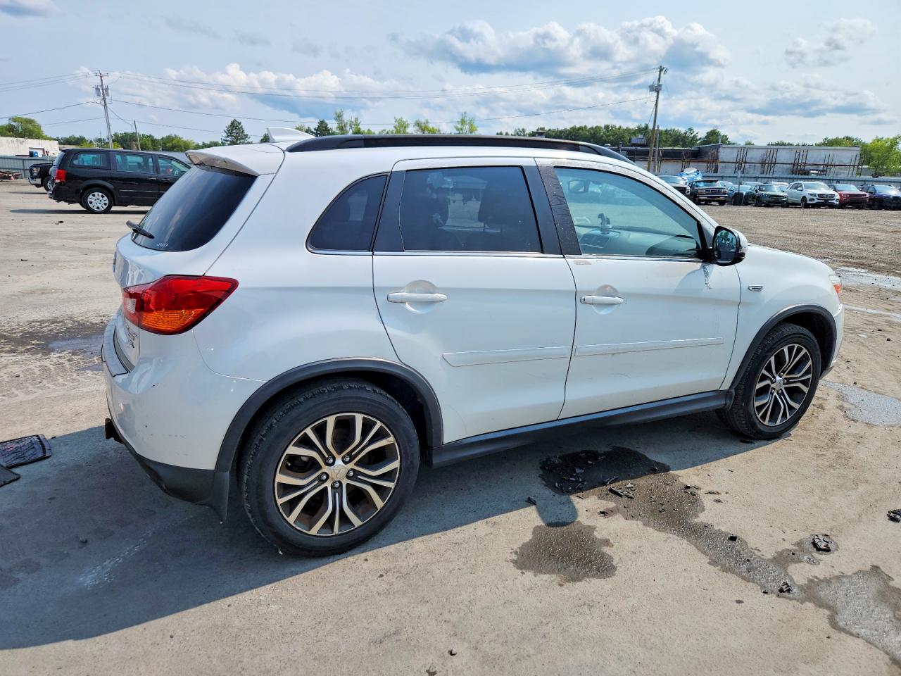 2017 MITSUBISHI OUTLANDER SPORT SEL — снимка 3
