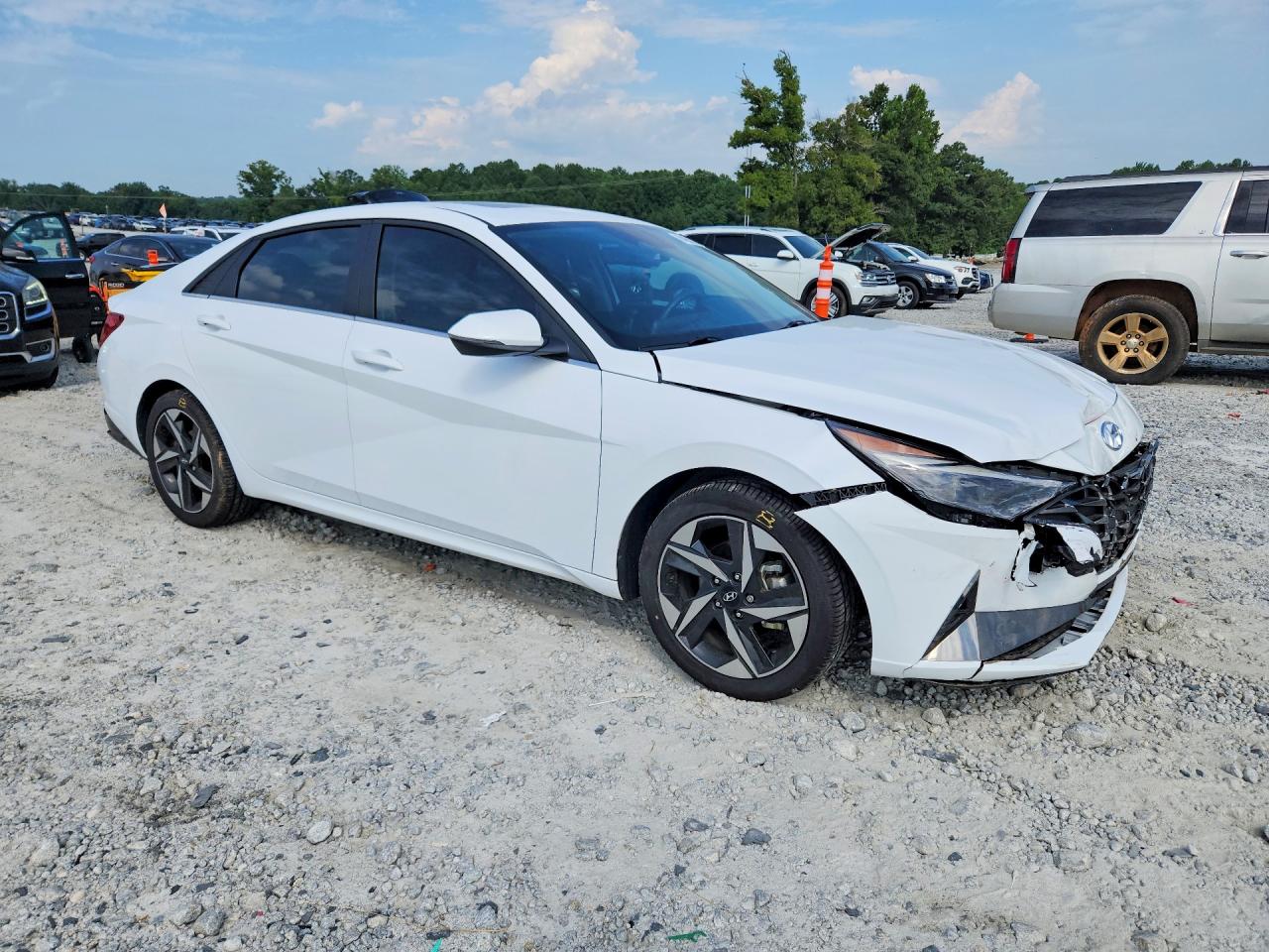 2023 HYUNDAI ELANTRA LIMITED — снимка 4