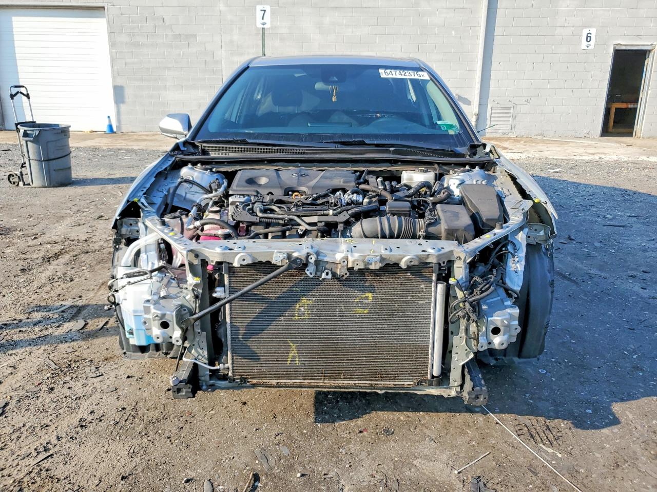 2022 TOYOTA CAMRY LE — снимка 5