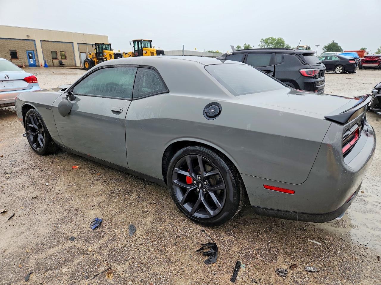 2019 DODGE CHALLENGER R/T — снимка 2