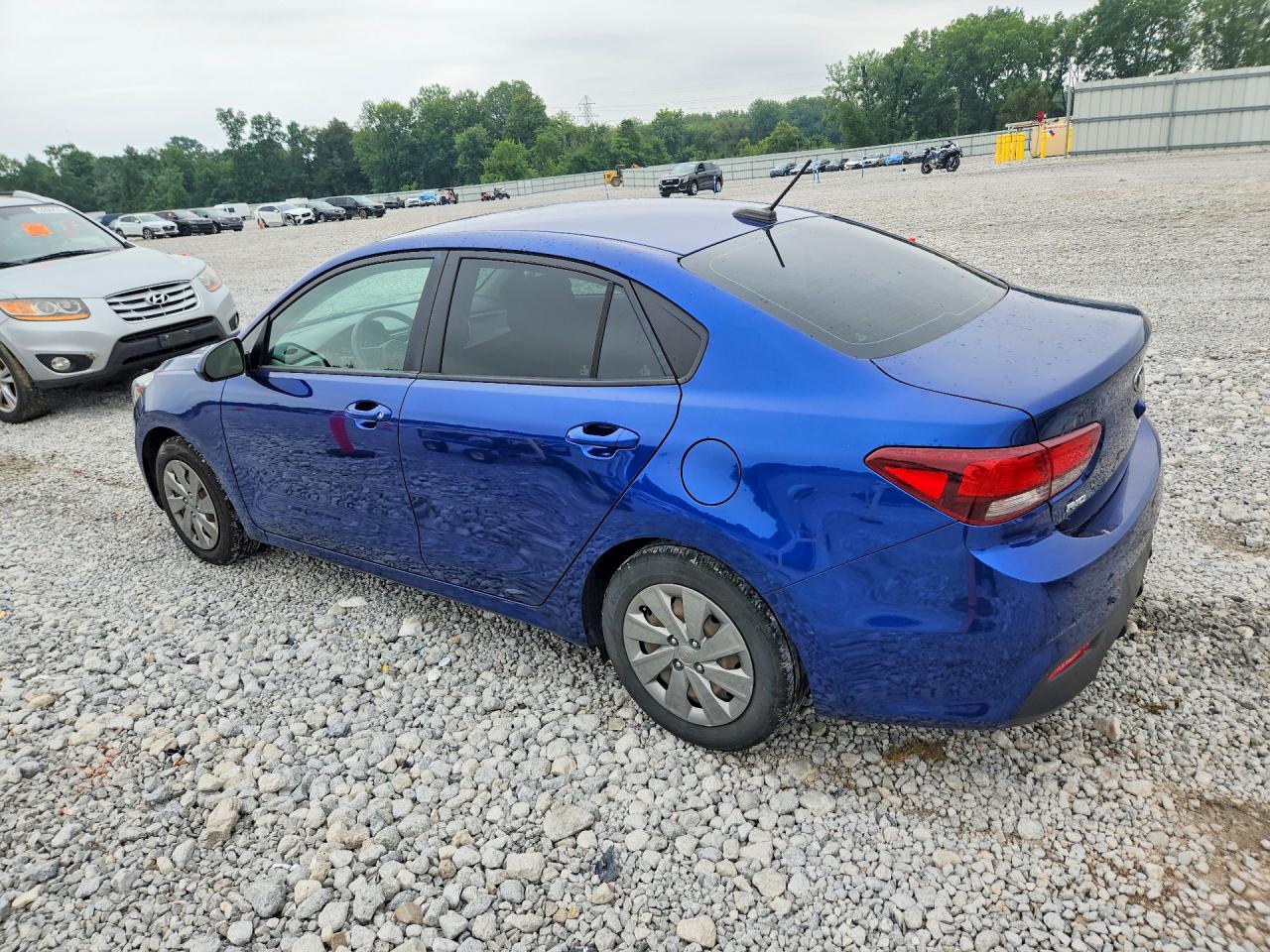 2020 KIA RIO S — снимка 2