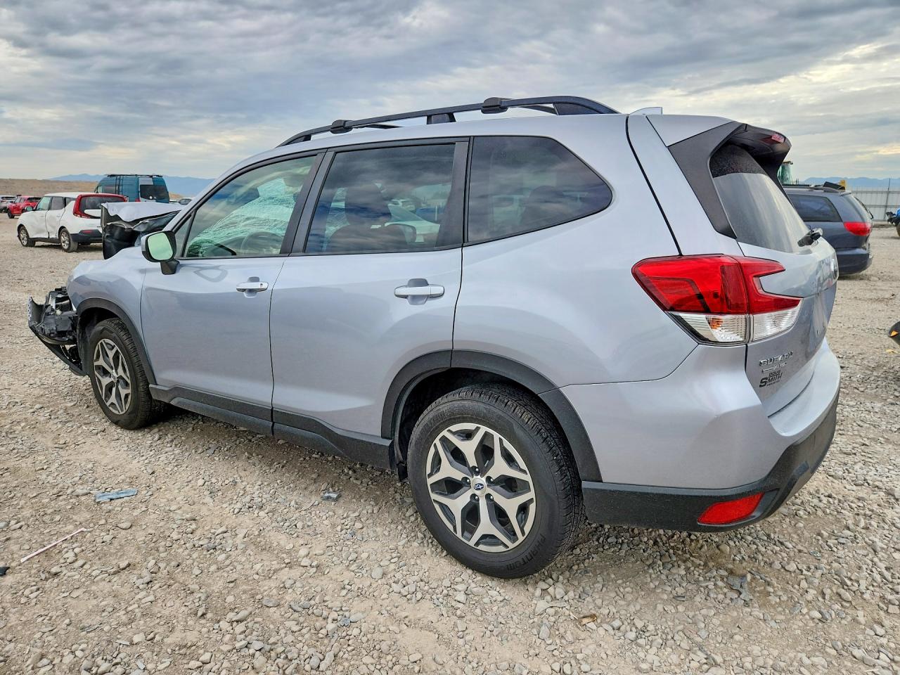2021 SUBARU FORESTER PREMIUM — снимка 2