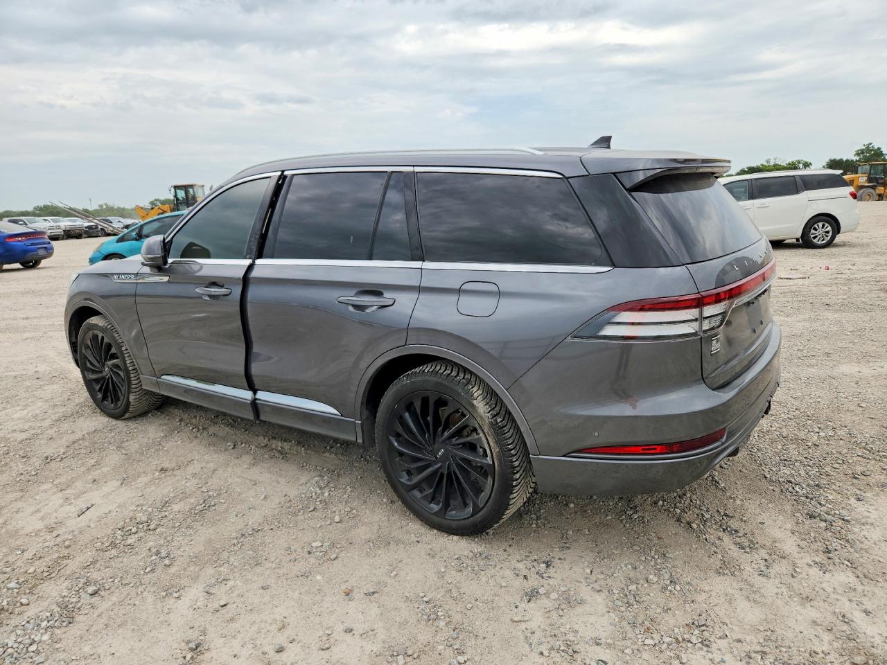 2022 LINCOLN AVIATOR RESERVE — снимка 2