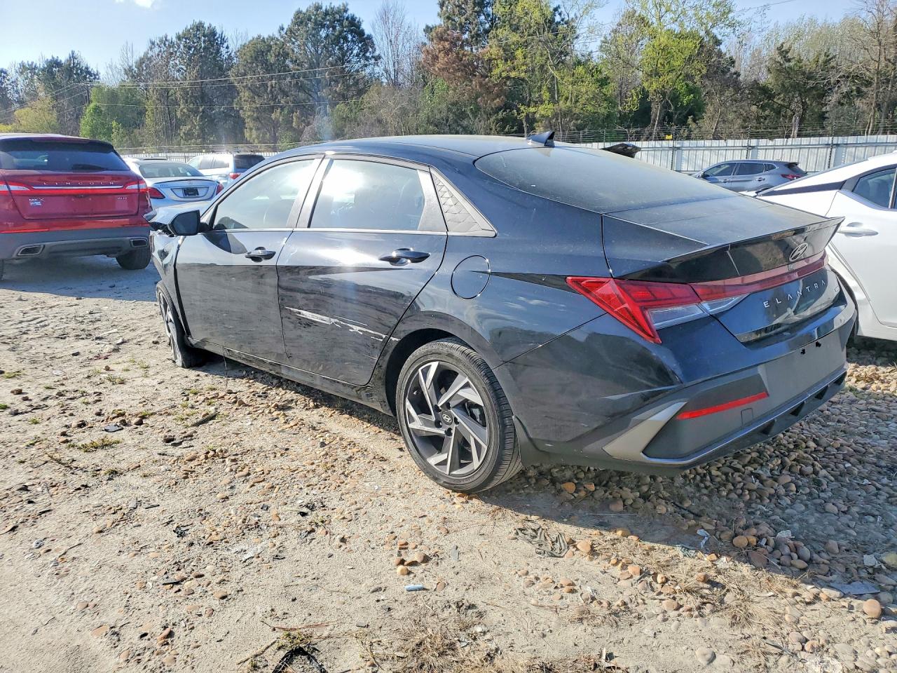 2025 HYUNDAI ELANTRA HYBRID SEL SPORT — снимка 2