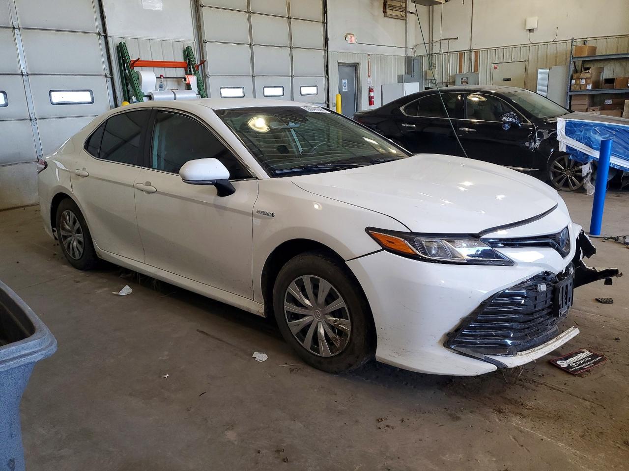2020 TOYOTA CAMRY LE — снимка 4