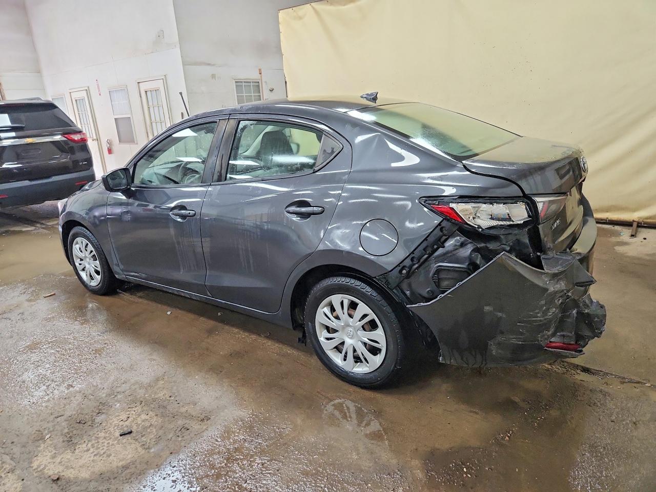 2020 TOYOTA YARIS L — снимка 2