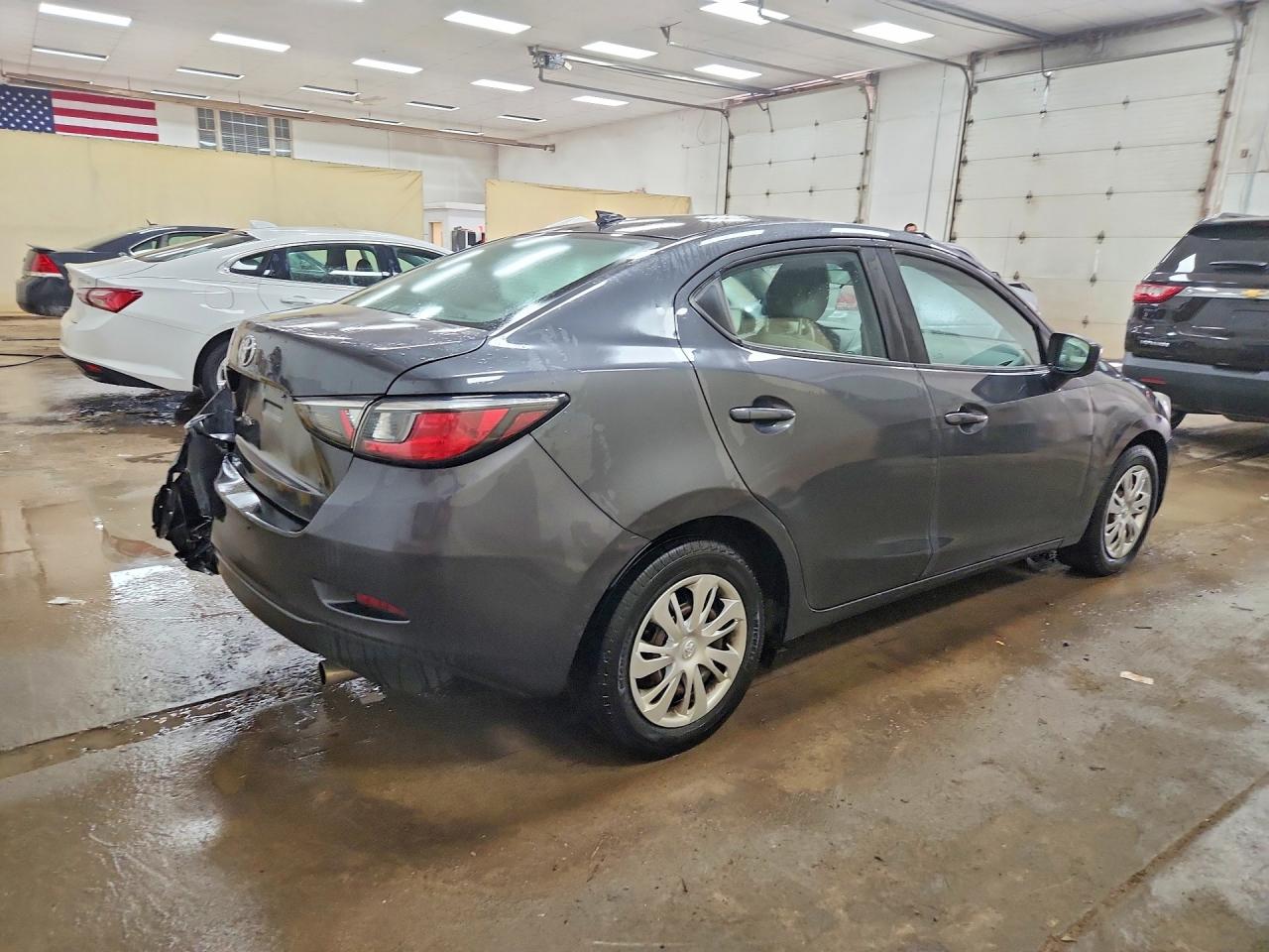 2020 TOYOTA YARIS L — снимка 3