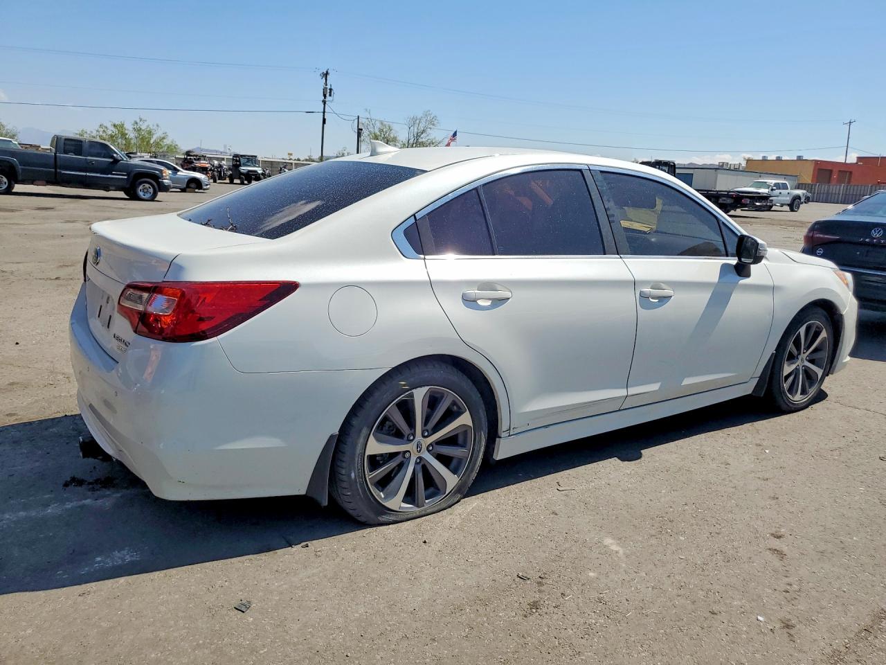 2017 SUBARU LEGACY 2.5I LIMITED — снимка 3