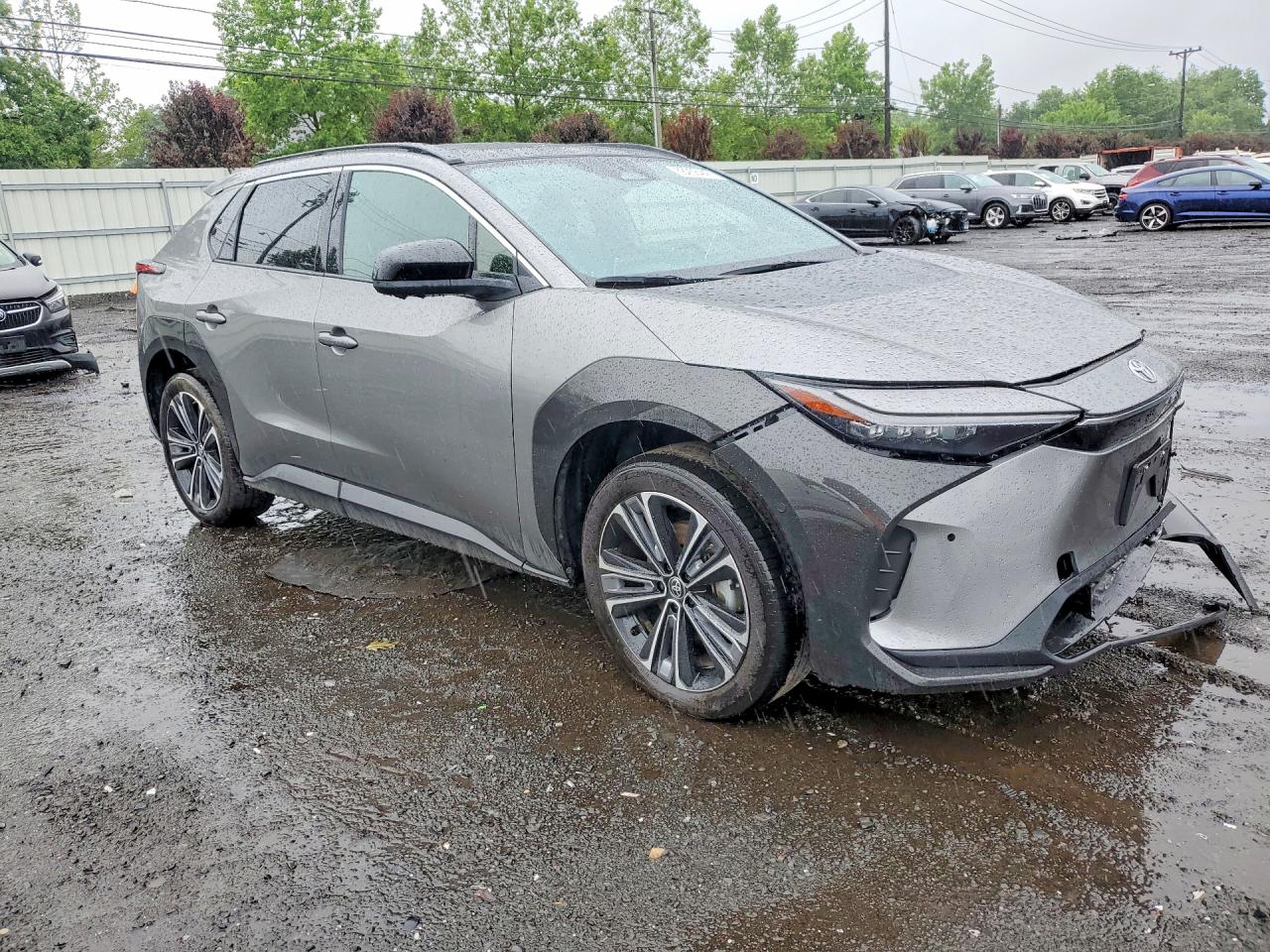 2024 TOYOTA BZ4X LIMITED — снимка 4