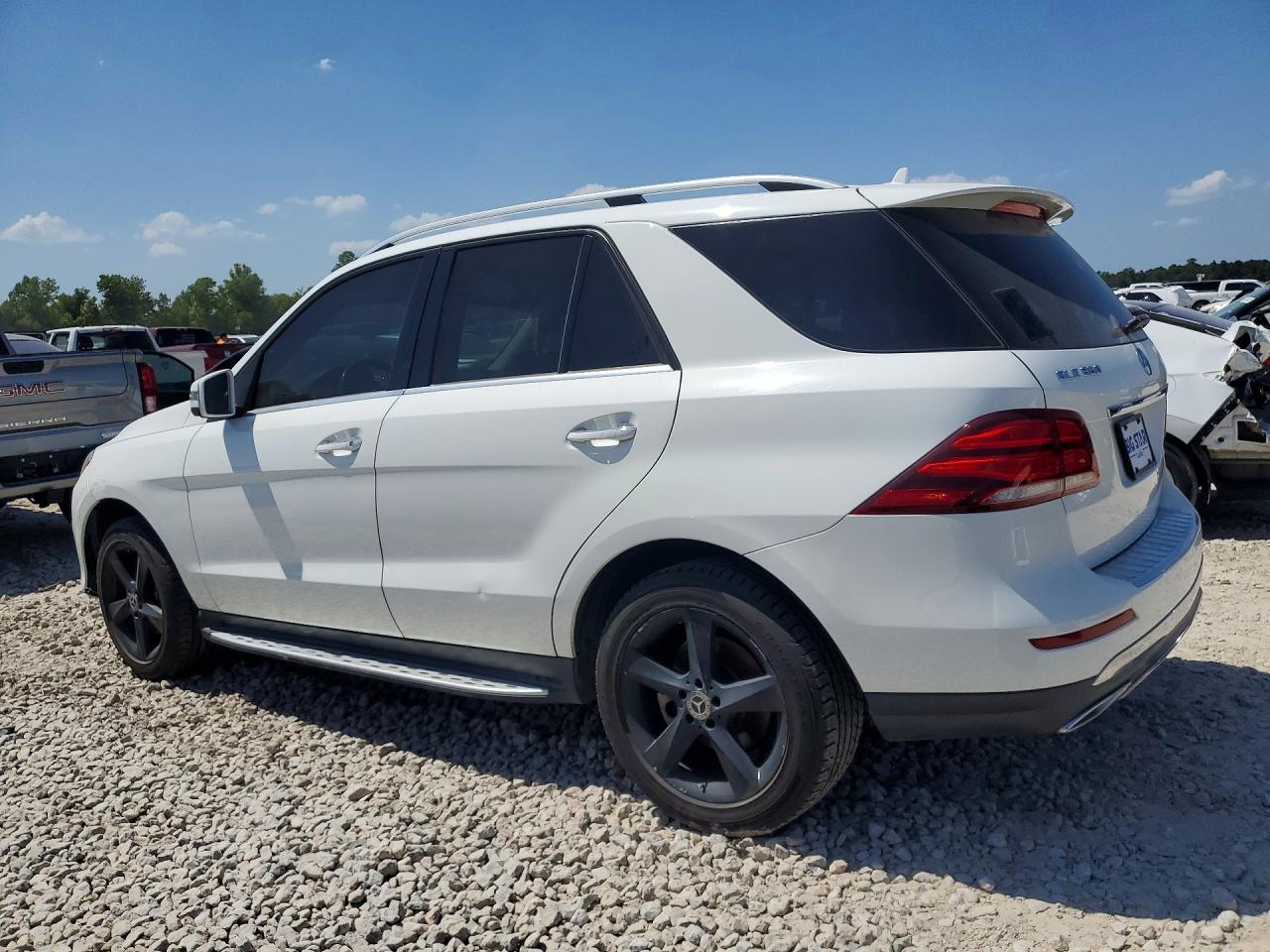 2017 MERCEDES-BENZ GLE 350 — снимка 2