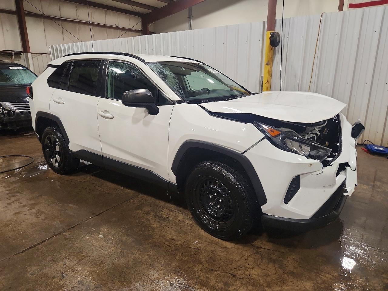 2020 TOYOTA RAV4 LE — снимка 4