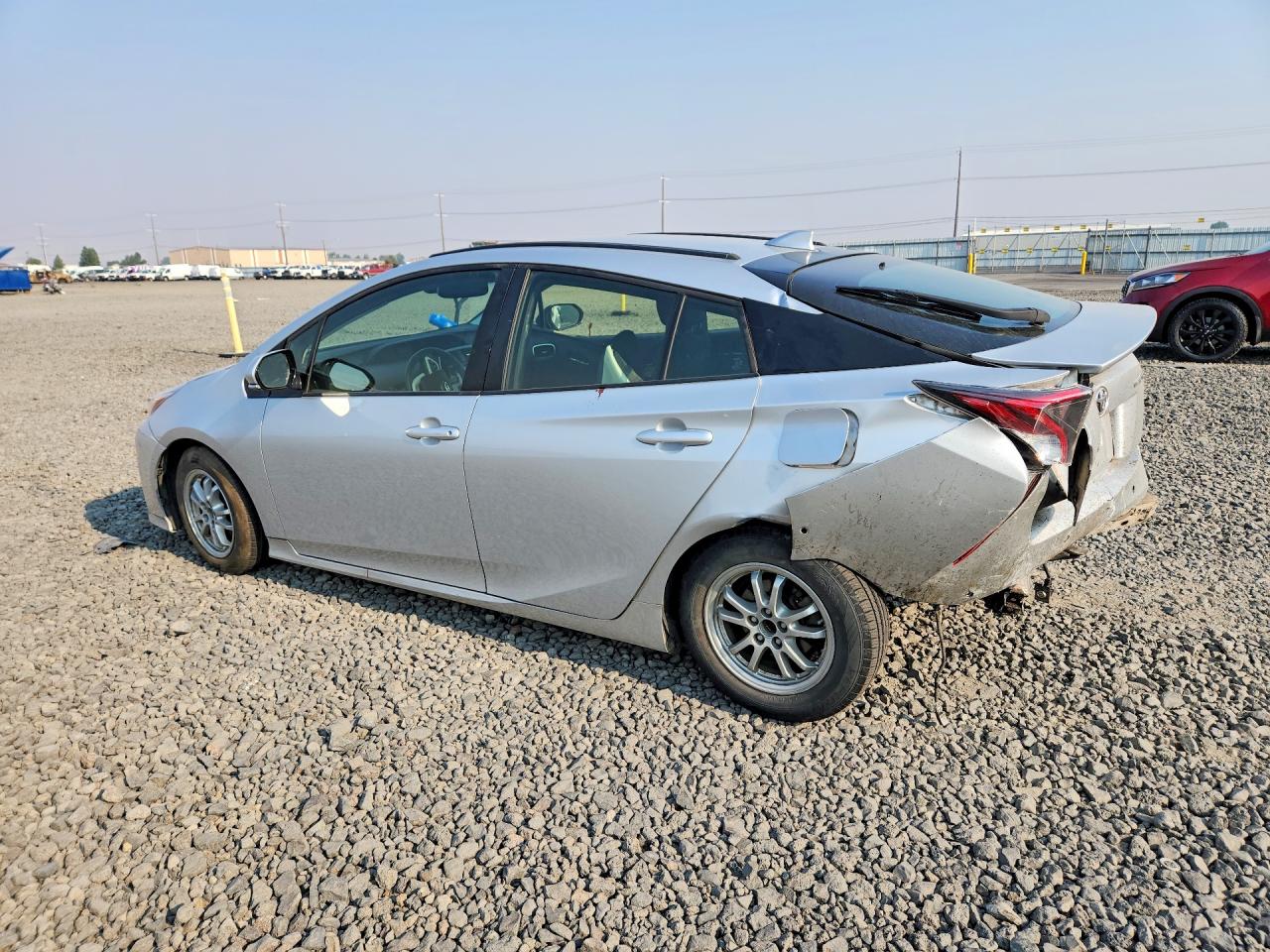 2017 TOYOTA PRIUS THREE — снимка 2