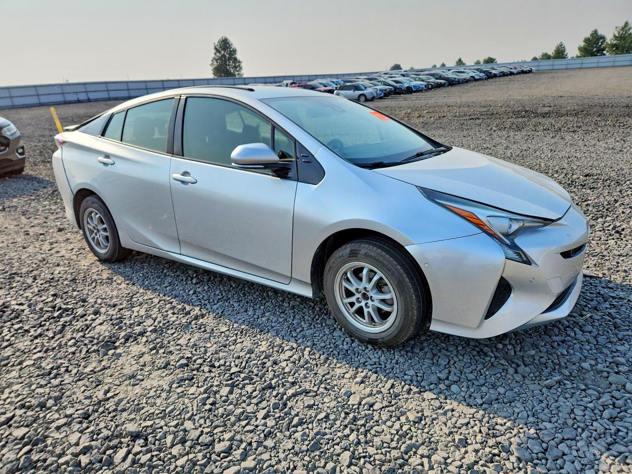 2017 TOYOTA PRIUS THREE — снимка 4
