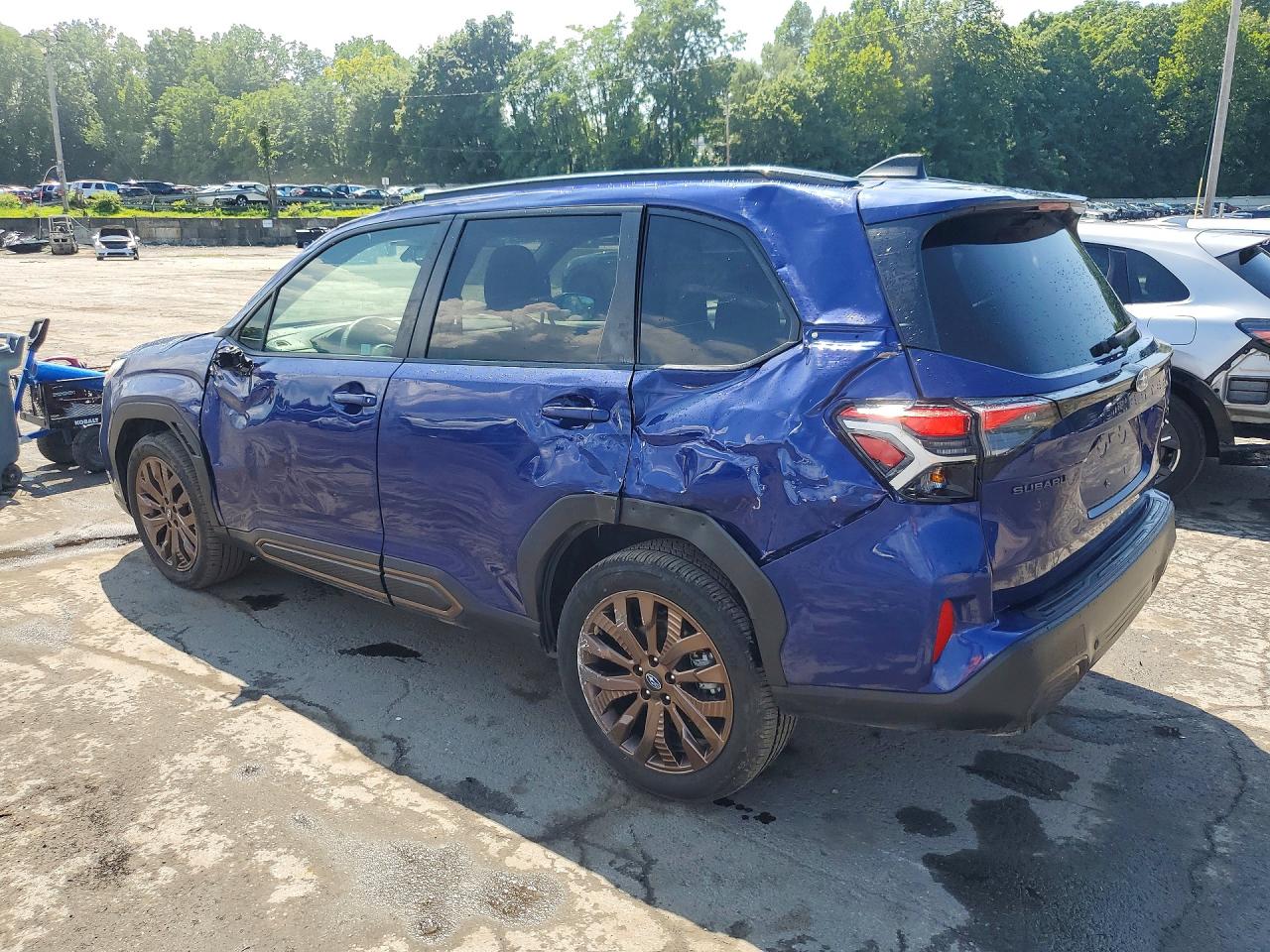 2025 SUBARU FORESTER SPORT — снимка 2