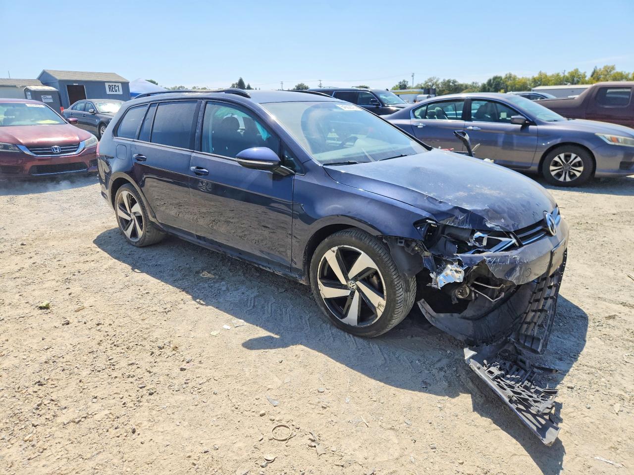 2017 VOLKSWAGEN GOLF SPORTWAGEN S — снимка 4