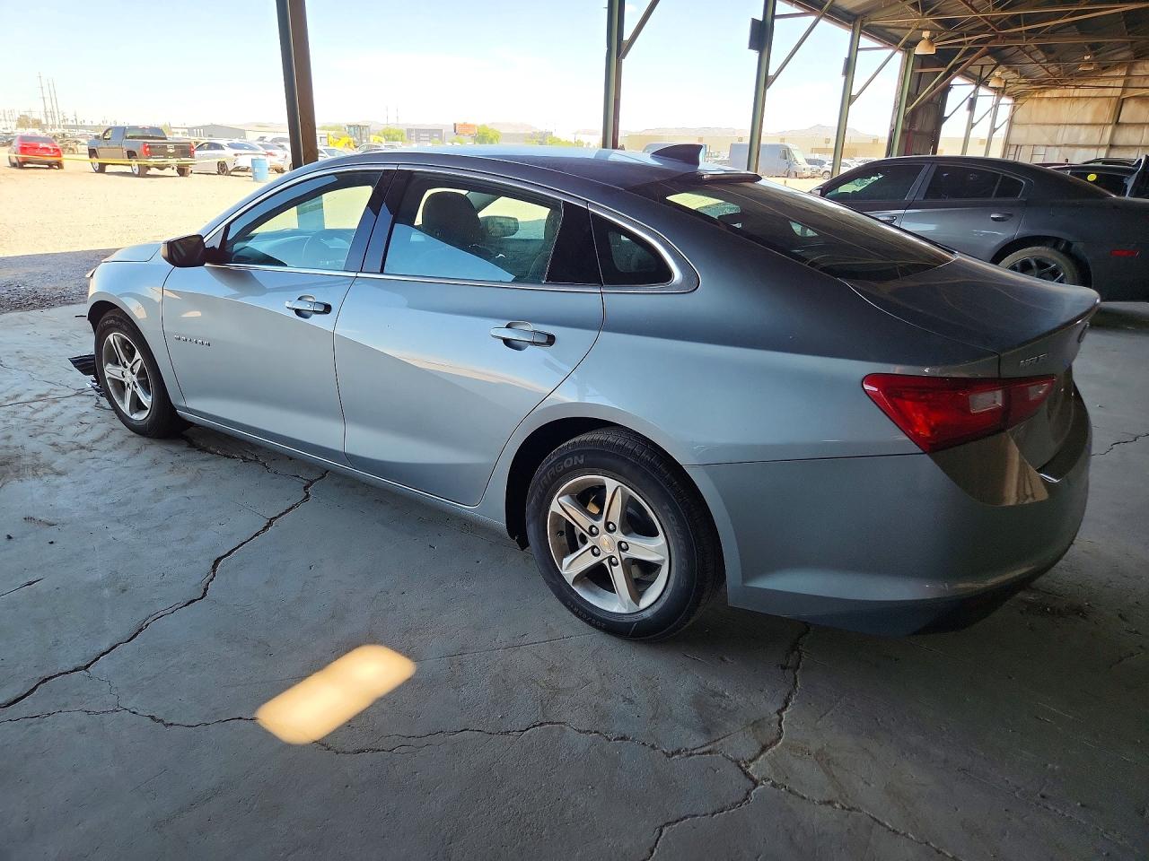 2024 CHEVROLET MALIBU LS — снимка 2