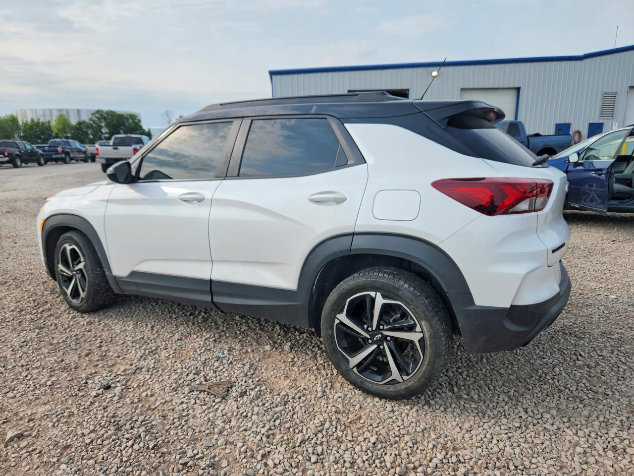 2023 CHEVROLET TRAILBLAZER RS — снимка 2