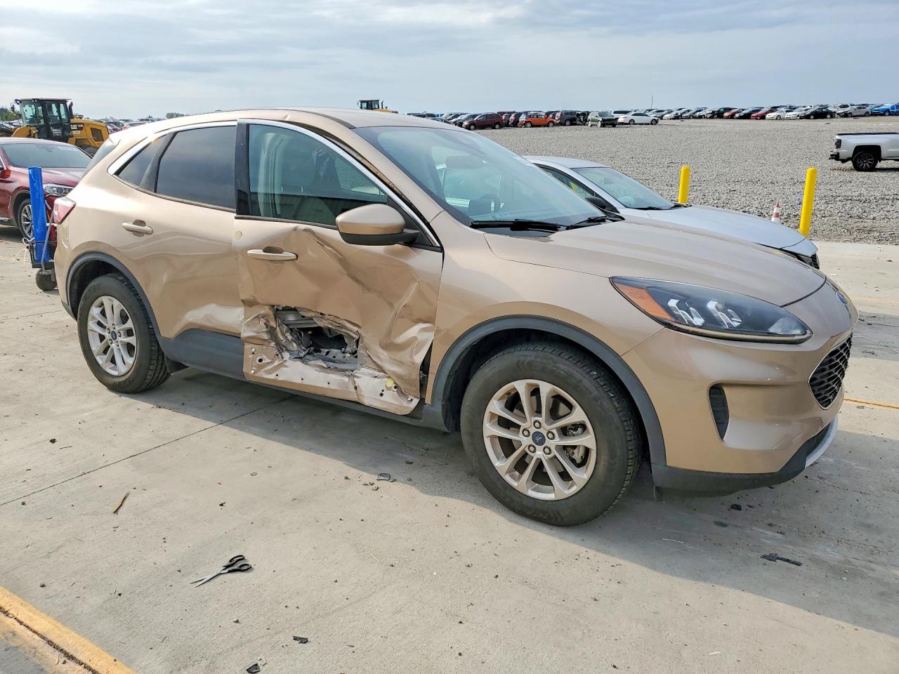 2020 FORD ESCAPE SE — снимка 4
