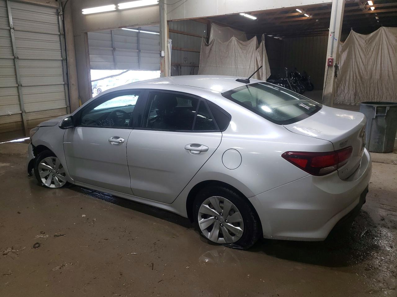 2020 KIA RIO S — снимка 2