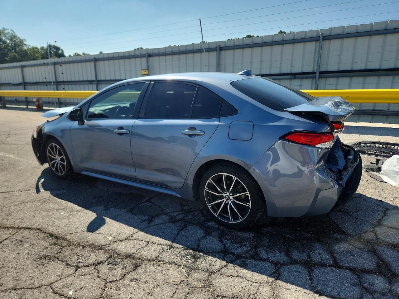 2020 TOYOTA COROLLA LE — снимка 2
