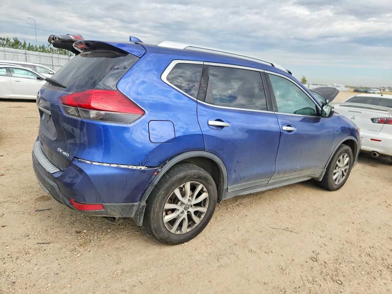 2017 NISSAN ROGUE SV — снимка 3