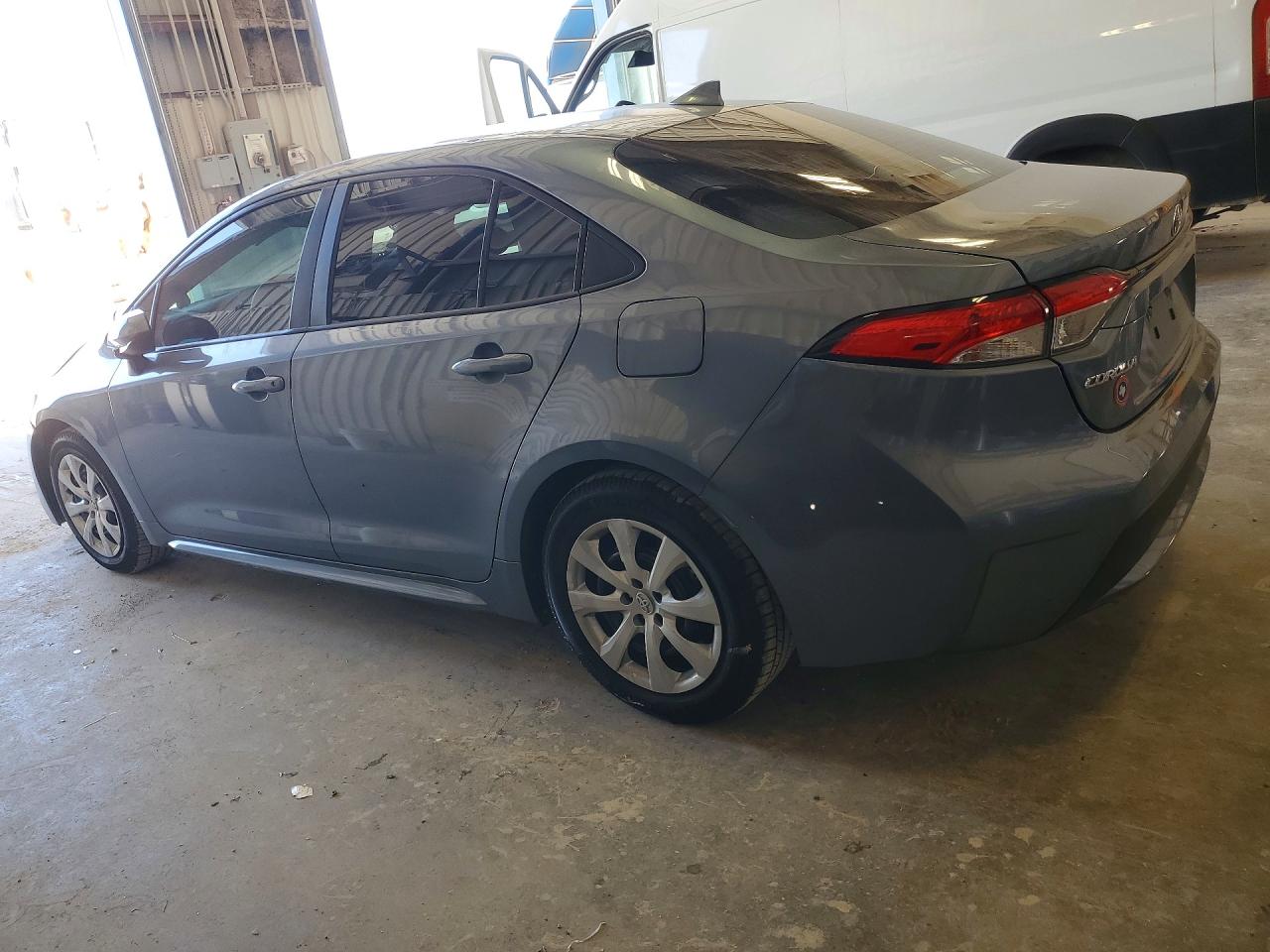 2022 TOYOTA COROLLA LE — снимка 2