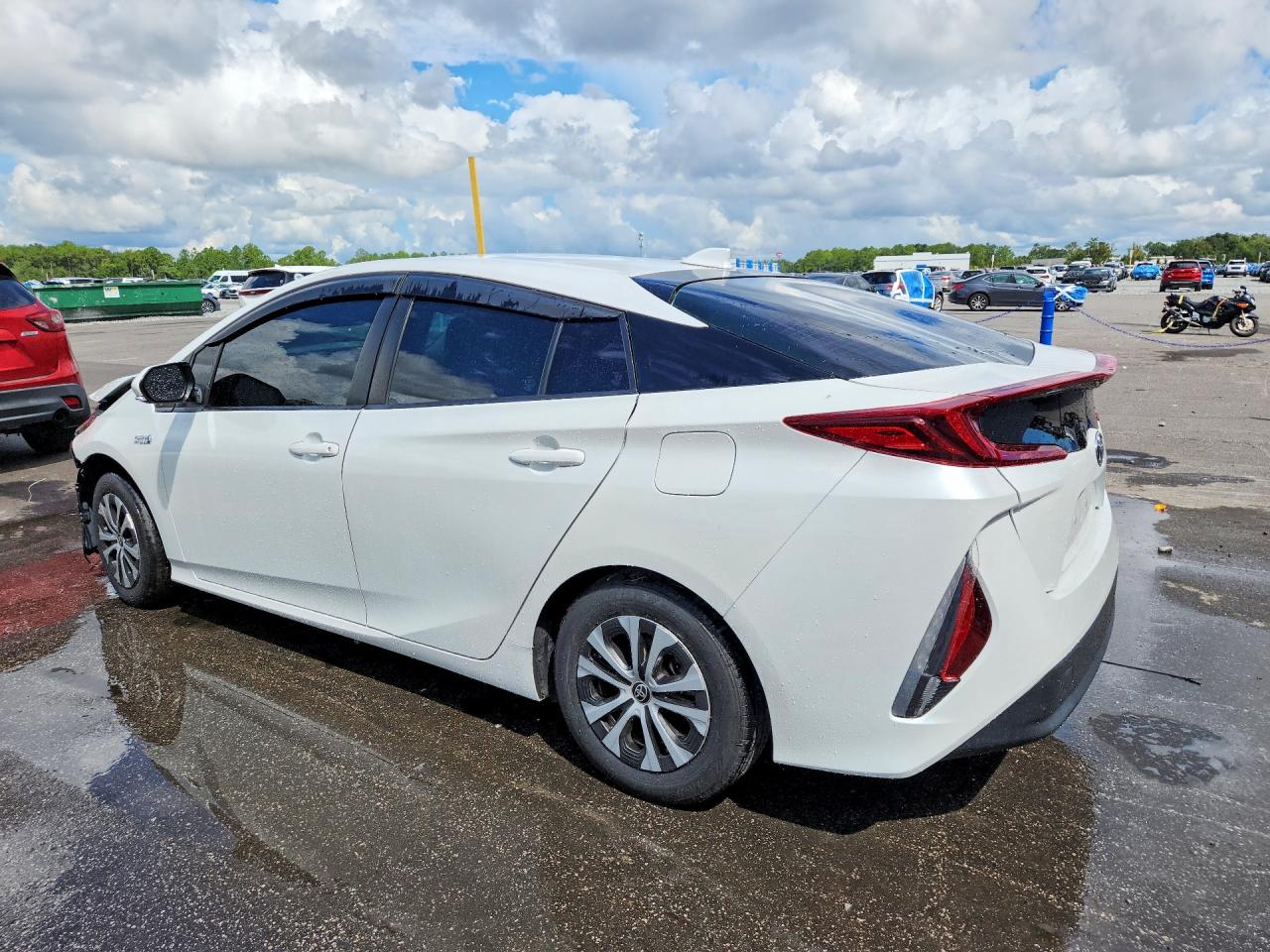 2022 TOYOTA PRIUS PRIME LE — снимка 2