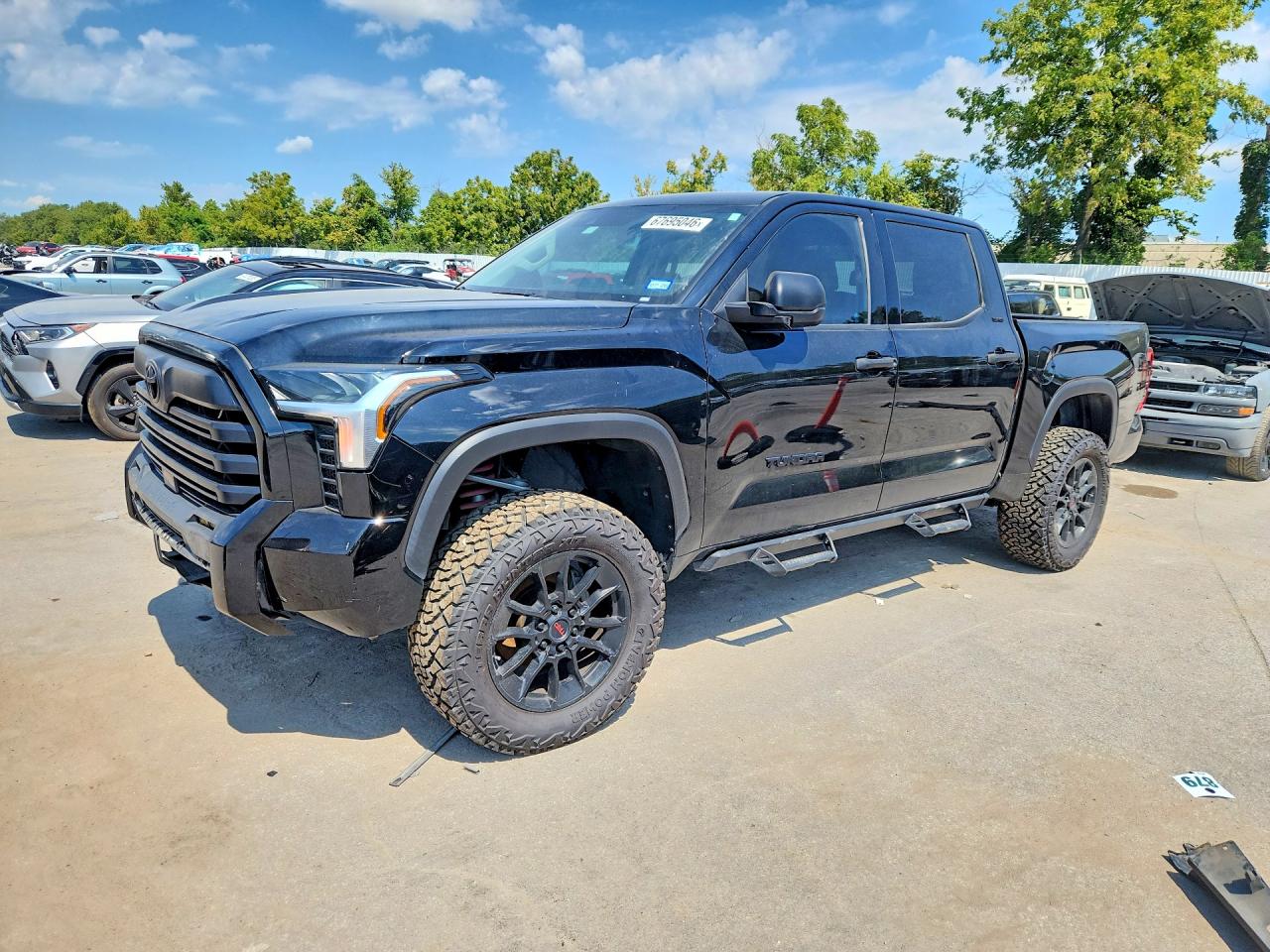 2024 TOYOTA TUNDRA SR5