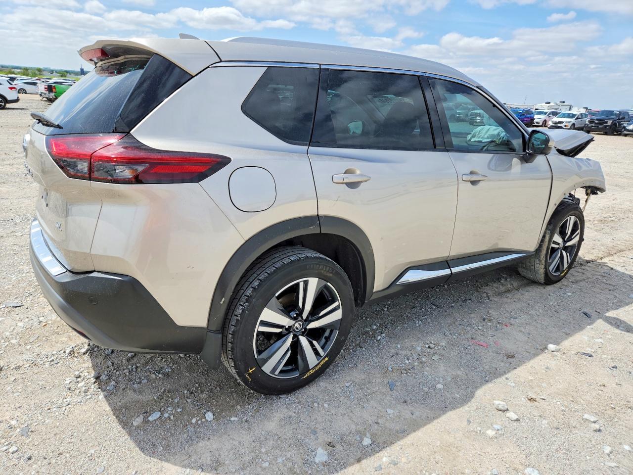 2021 NISSAN ROGUE SL — снимка 3