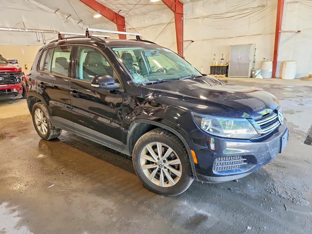 2018 VOLKSWAGEN TIGUAN LIMITED — снимка 4