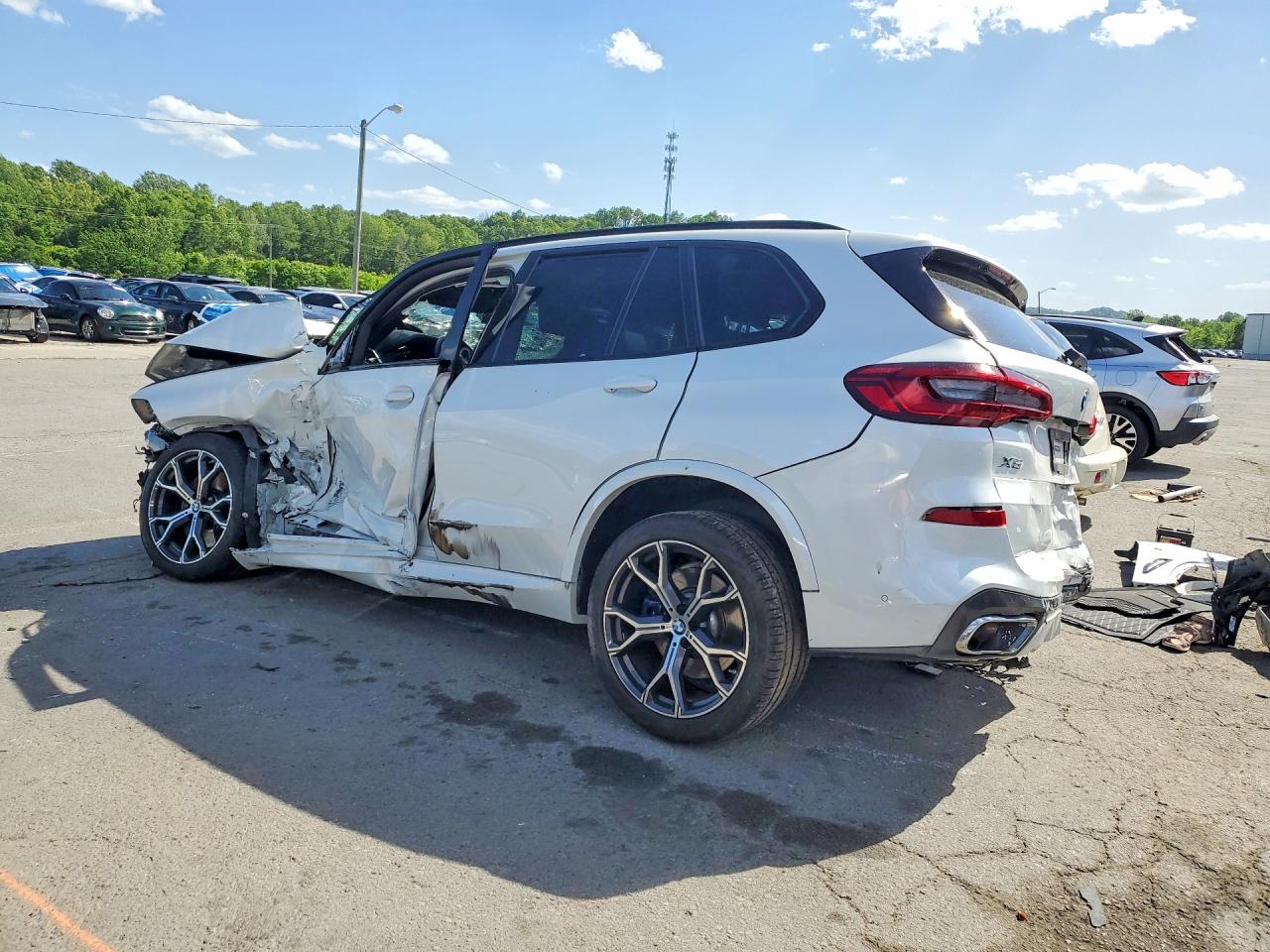 2019 BMW X5 XDRIVE40I — снимка 2
