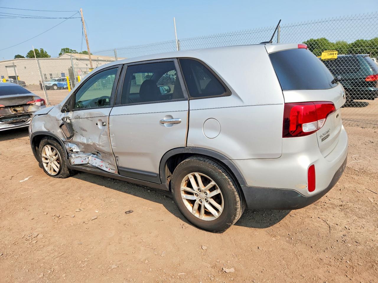 2015 KIA SORENTO LX — снимка 2