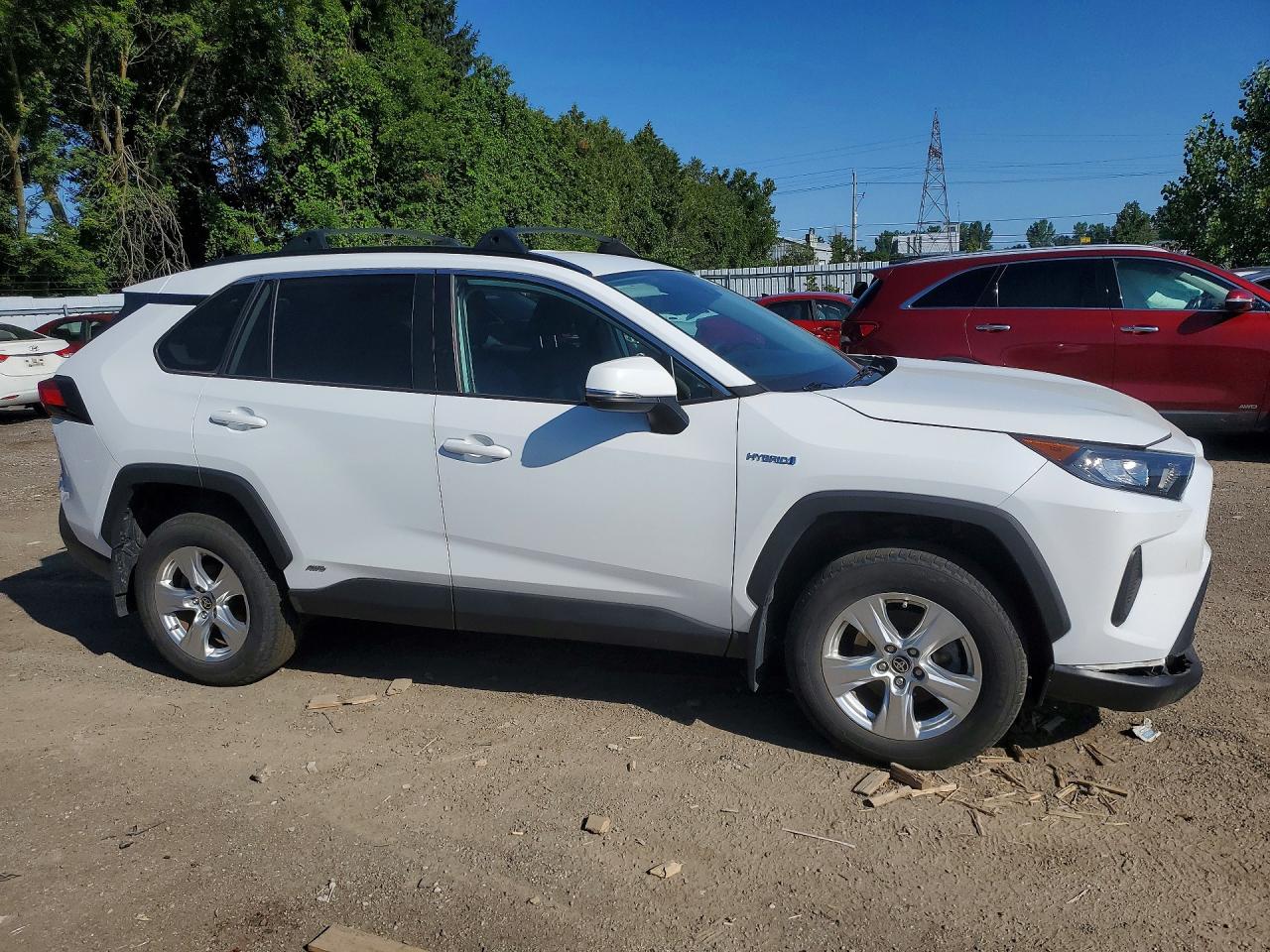 2021 TOYOTA RAV4 LE — снимка 4