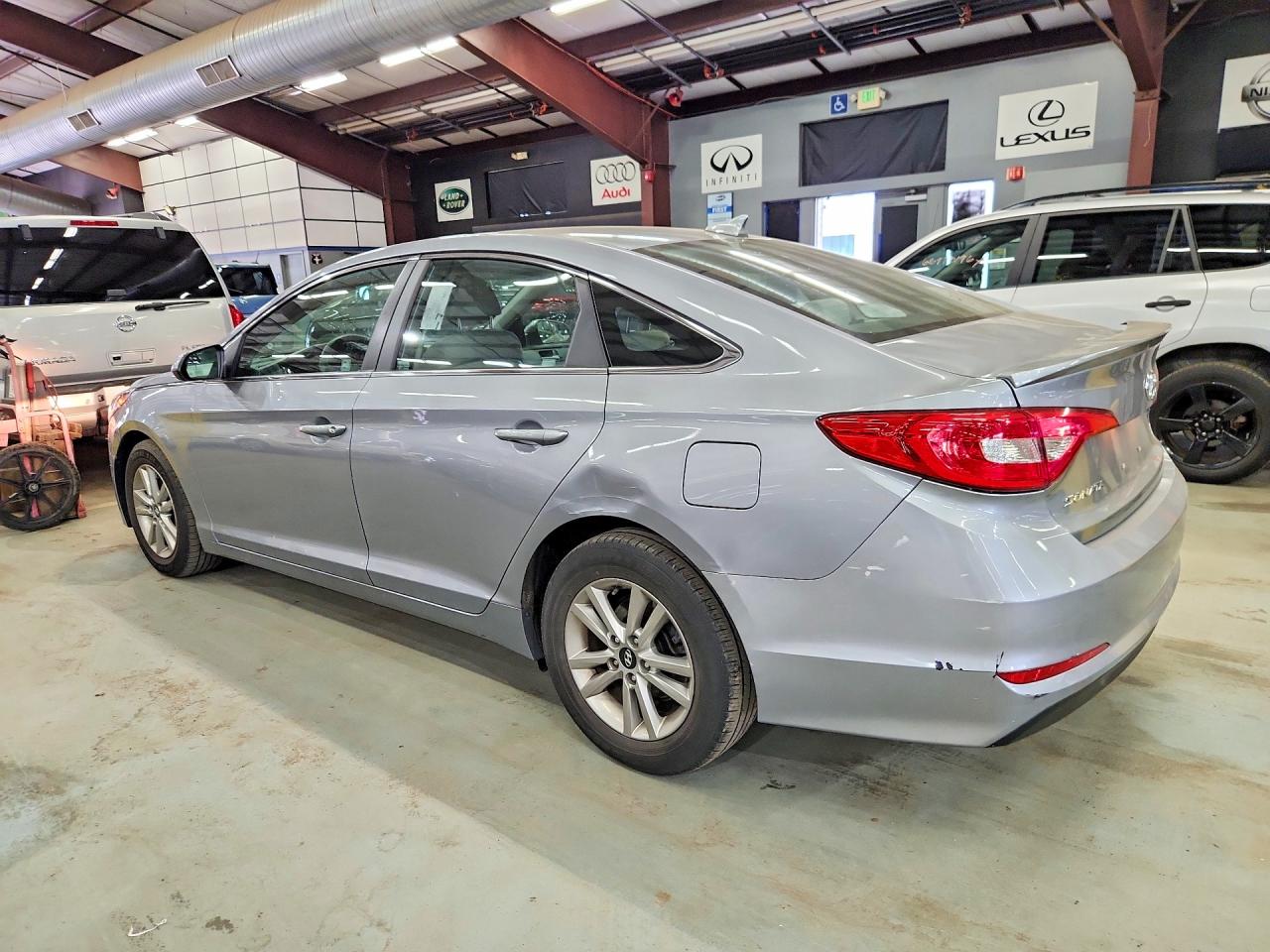 2016 HYUNDAI SONATA SE — снимка 2