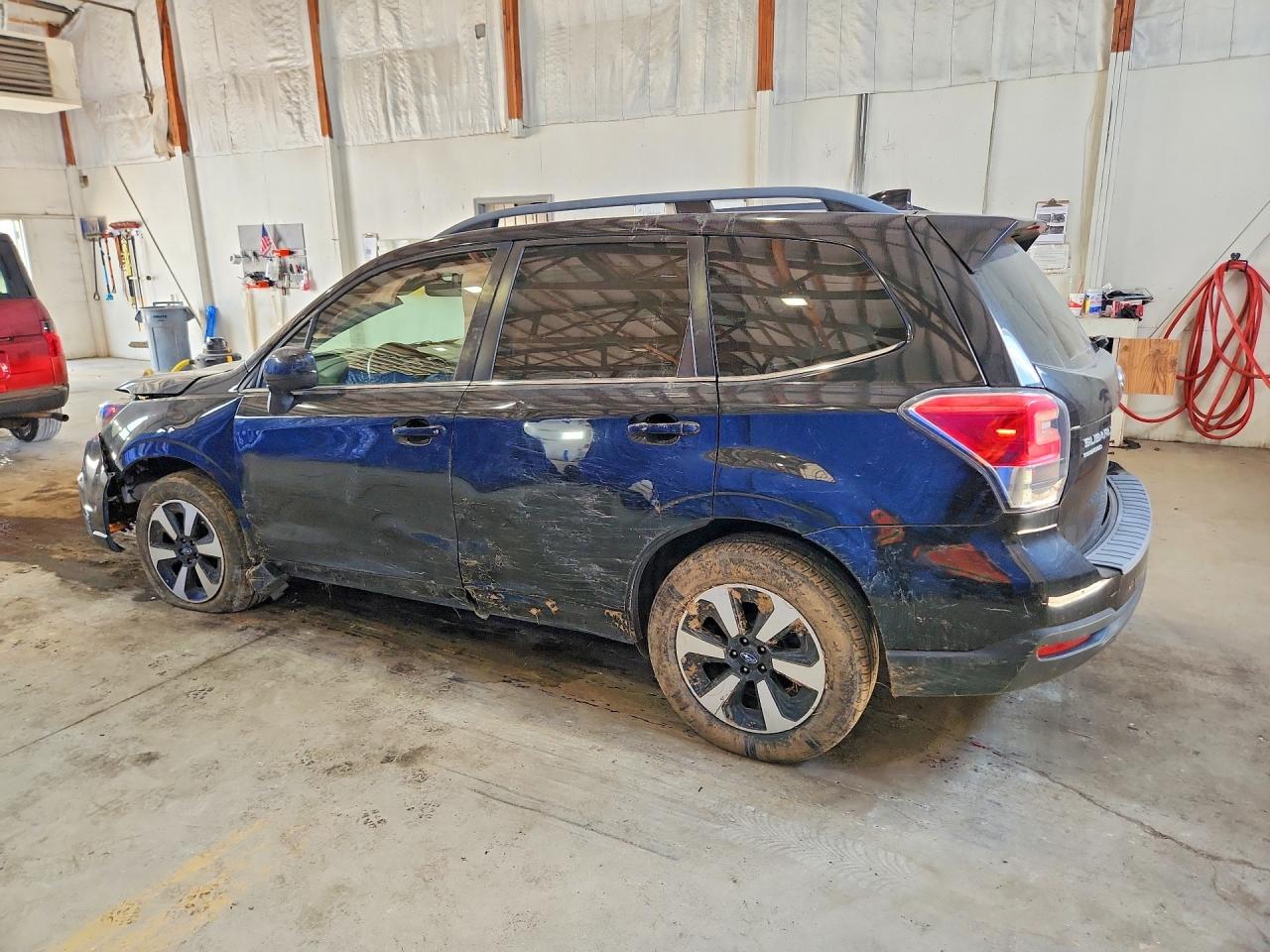 2017 SUBARU FORESTER 2.5I LIMITED — снимка 2