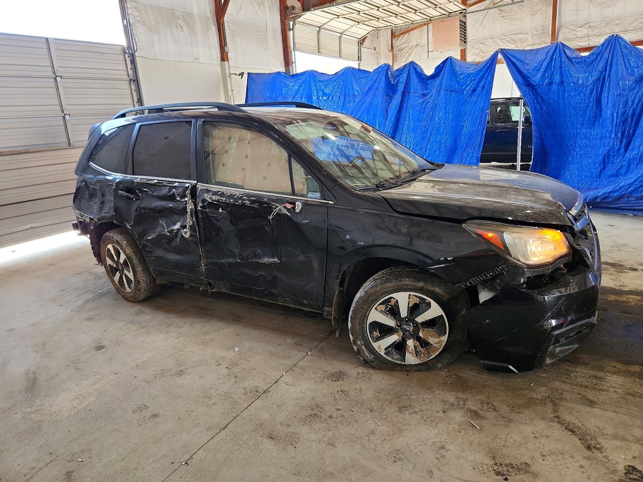2017 SUBARU FORESTER 2.5I LIMITED — снимка 4