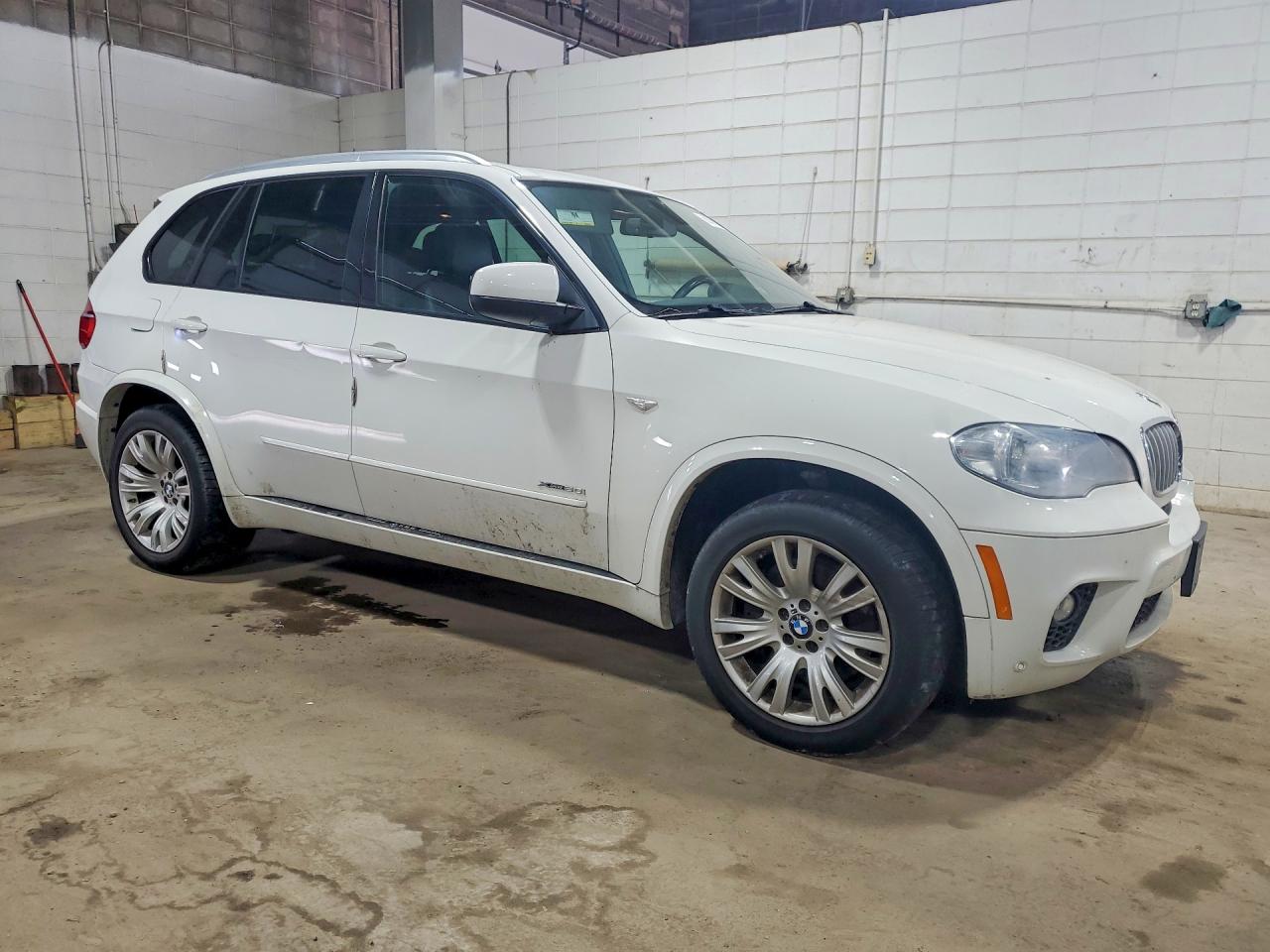 2013 BMW X5 XDRIVE50I — снимка 4