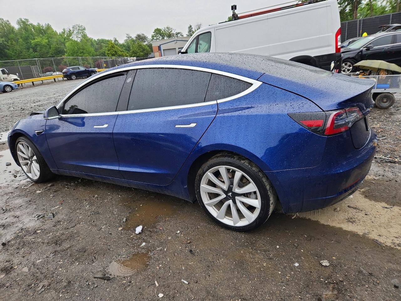 2018 TESLA MODEL 3 — снимка 2