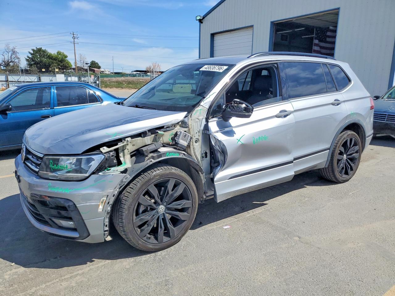 2020 VOLKSWAGEN TIGUAN SE