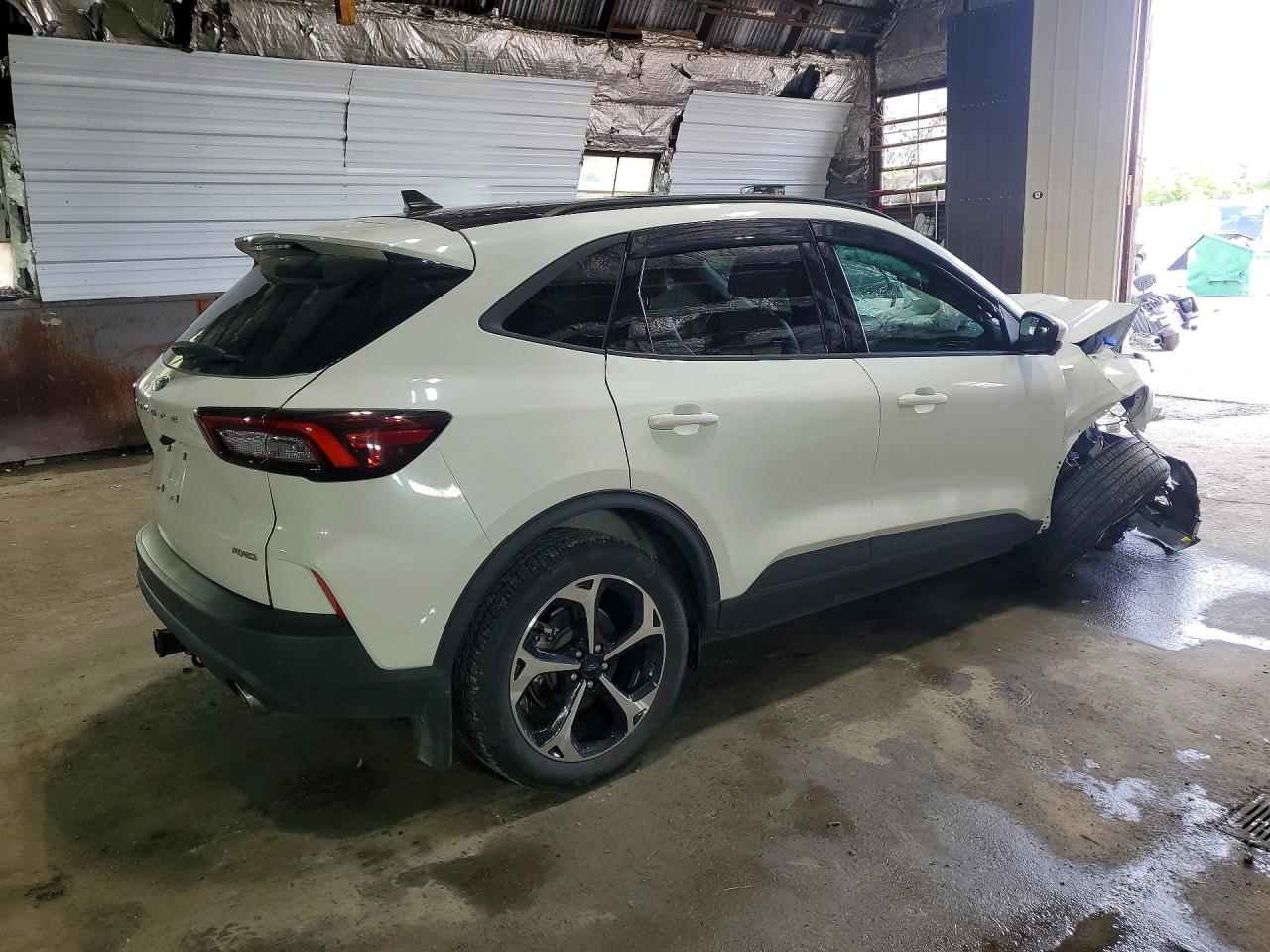 2025 FORD ESCAPE ST LINE SELECT — снимка 3