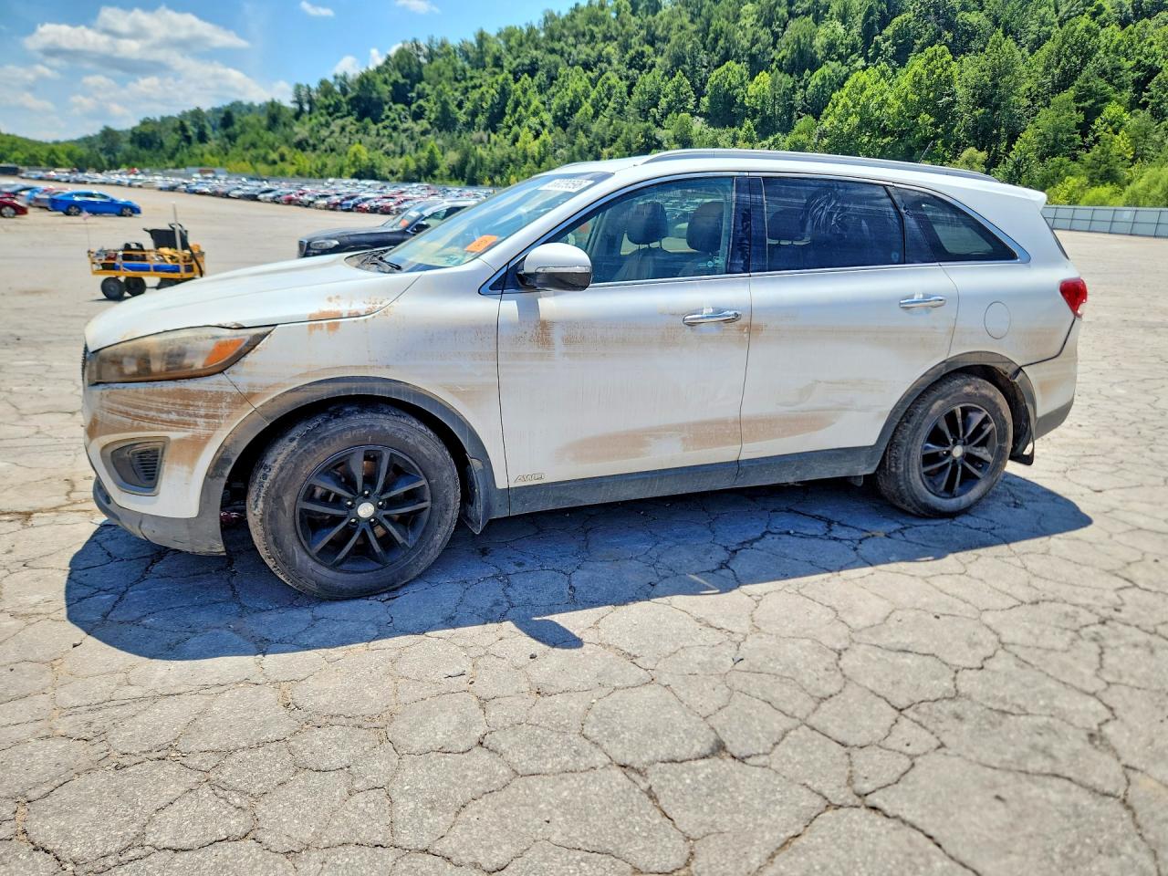 2017 KIA SORENTO LX