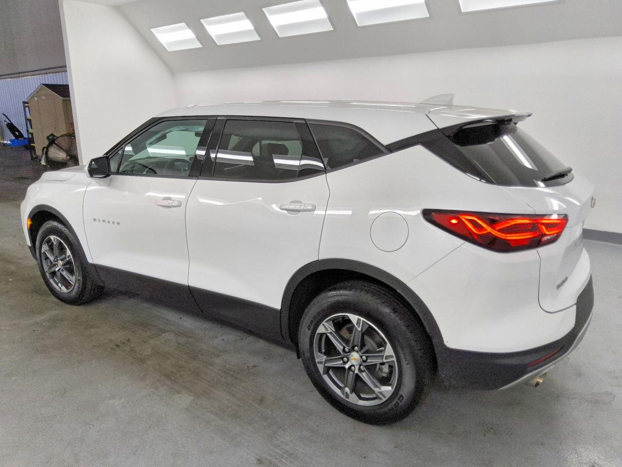 2026 CHEVROLET BLAZER 2LT — снимка 2