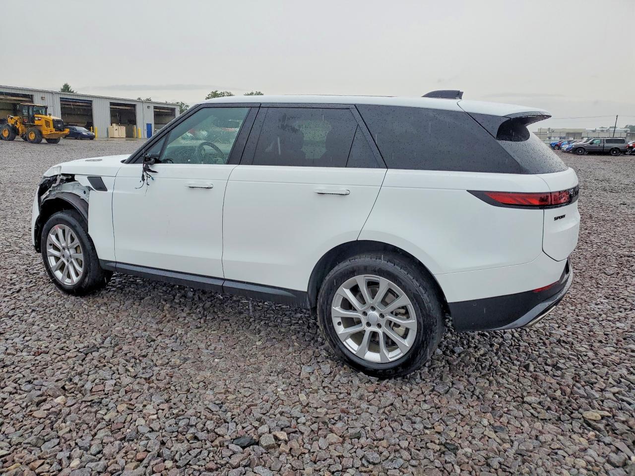 2025 LAND ROVER RANGE ROVER SPORT SE — снимка 2